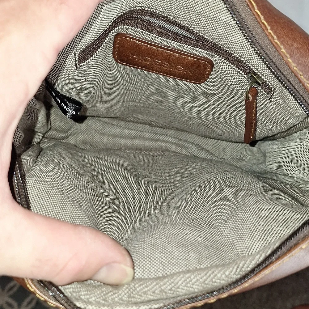 Hide Sign Leather Crossbody Messenger Bag